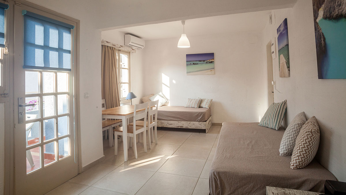 Evina Rooms and Suites - NR